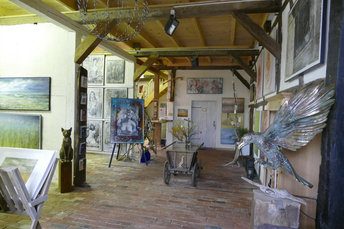 De 300 jaar oude boerderij combineert geschiedenis, kunst en gastvrijheid. // &copy; Olaf Hoppe