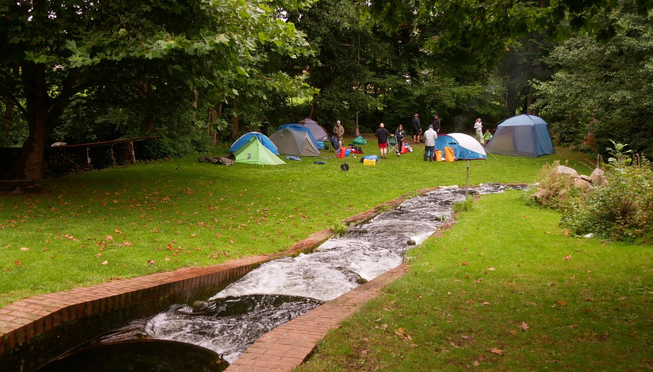 Tent meadow in the canoe camp Borkow, &copy; Kanucamp Borkow