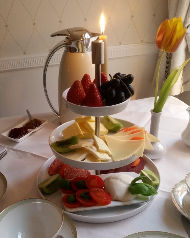 Breakfast at Waldhus... regional, organic, fresh // &copy; Steffen Tepasse