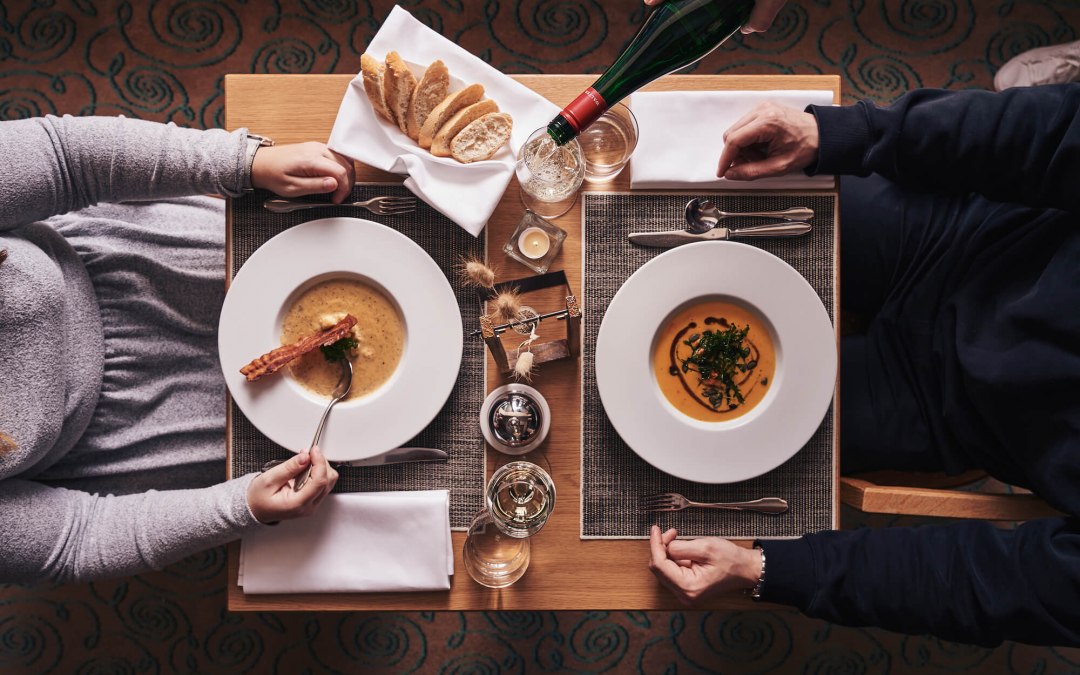 restaurant-suppe-gaeste-brot-essen-nordperd-villen-goehren, © Arne Nagel