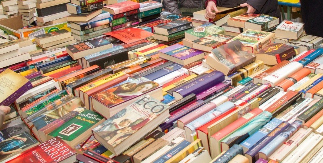 &copy; STadtbibliothek R&ouml;bel