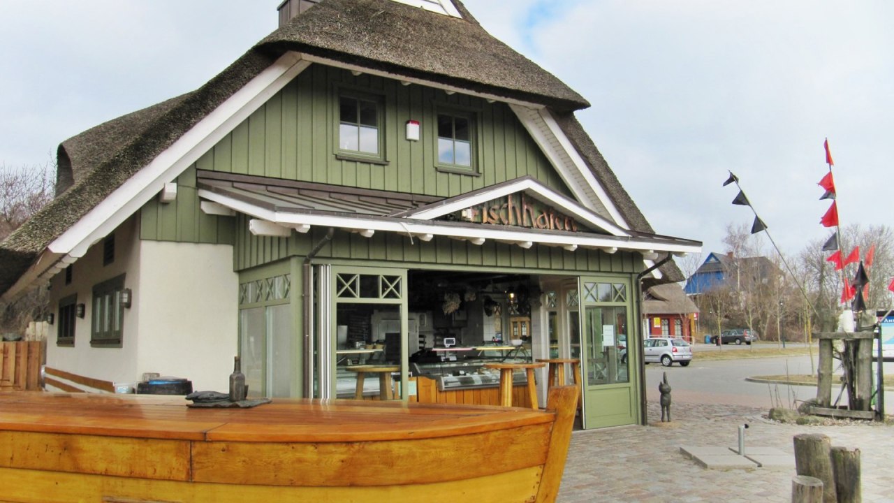 Fischkaten in de kustplaats aan de Oostzee Ahrenshoop, © Marie Klus Fischkaten in de kustplaats aan de Oostzee Ahrenshoop, © Marie Klus