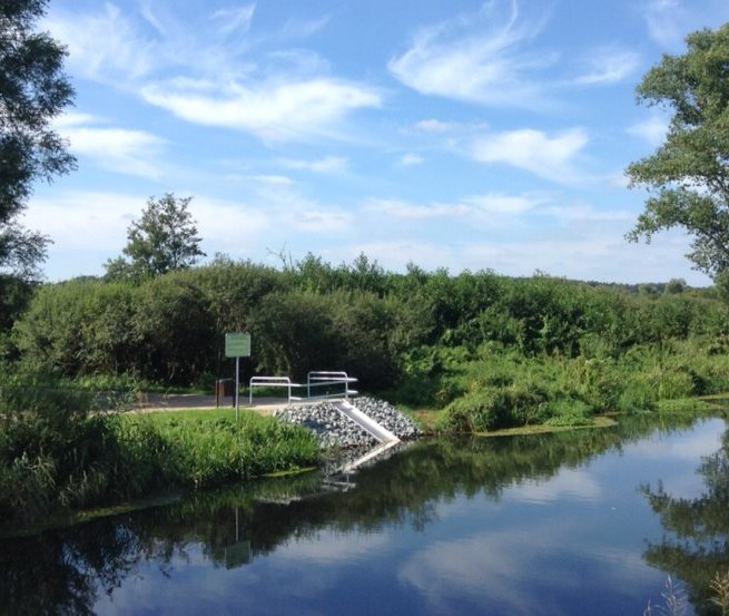 Der erste barrierefreie Angelplatz Mecklenburg-Vorpommerns // &copy; Claudia Th&uuml;rmer (LAV)