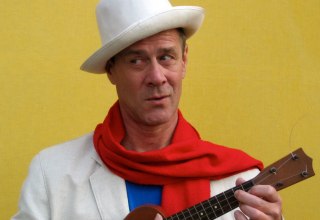 &copy; Wolfgang Rieck