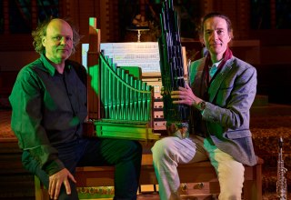 Volker Jaekel (Orgel) und Gert Anklam (Saxophone und Sheng) // © Tivadar Nemesi Volker Jaekel (Orgel) und Gert Anklam (Saxophone und Sheng) // © Tivadar Nemesi