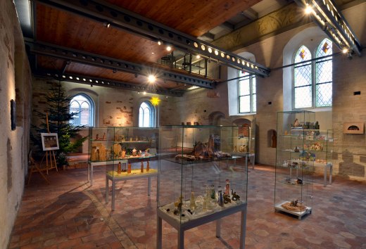 Interieur van het kinderbeddenmuseum, © Krippenmuseum Güstrow