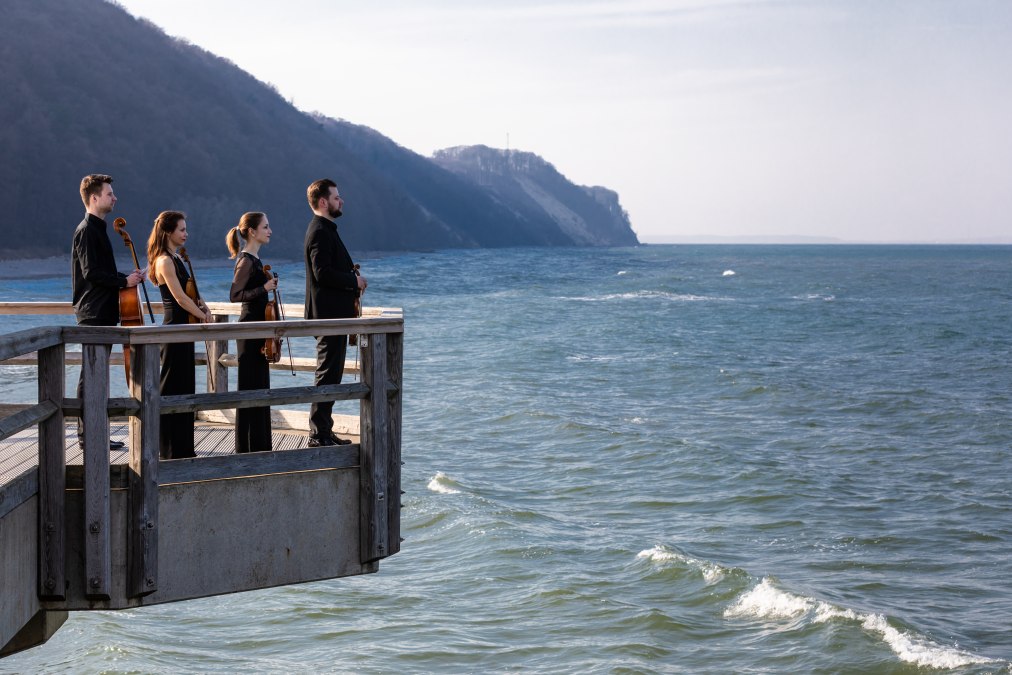 &copy; Oliver Borchert