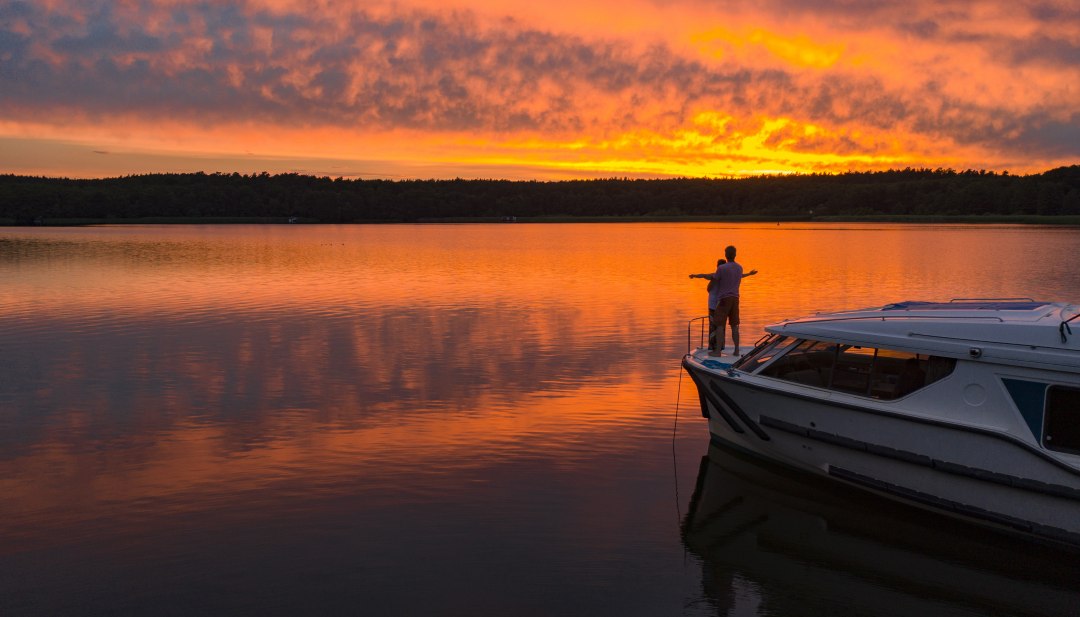 Ontspan en geniet van de avond met dit uitzicht, © Holger Leue Ontspan en geniet van de avond met dit uitzicht, © Holger Leue
