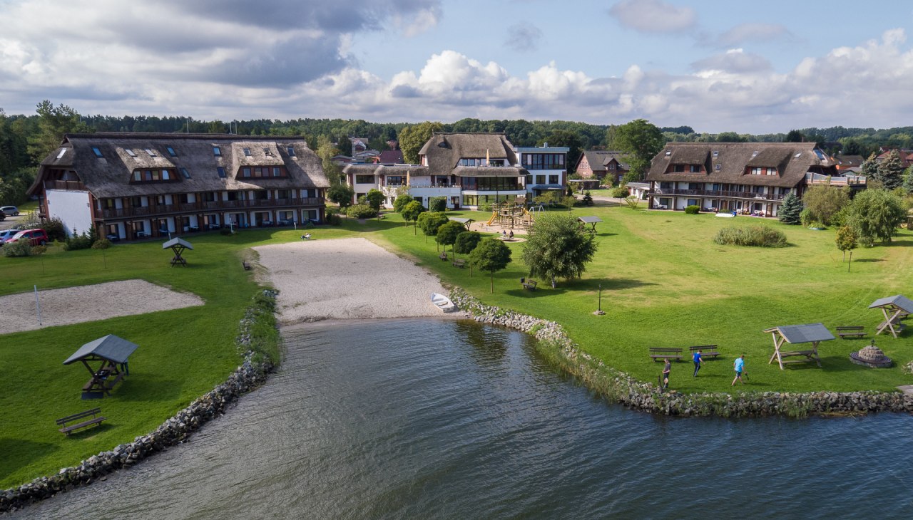 Ośrodek wypoczynkowy z hotelem i basenem, &copy; Hotel & Ferienanlage Haffhus GmbH