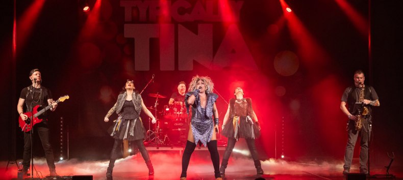 © TypicallyTINA © TypicallyTINA