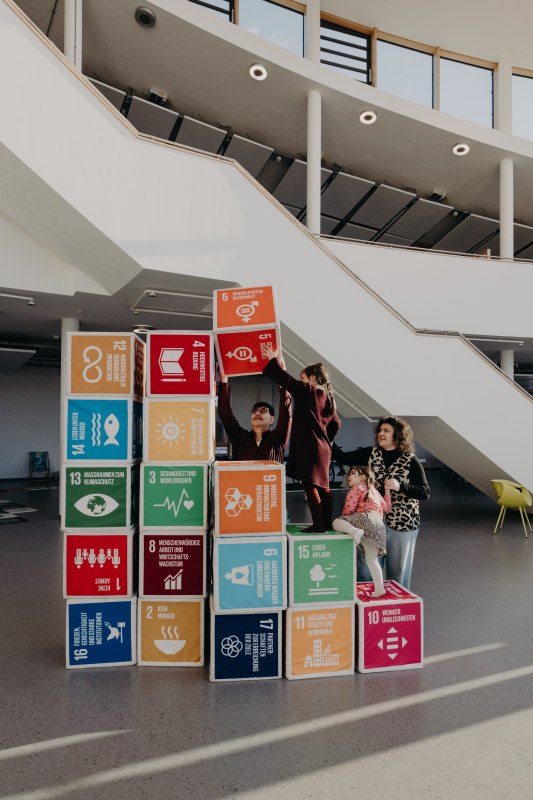 &copy; Theresa Lange