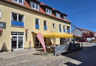 &copy; Gina Schulenberg