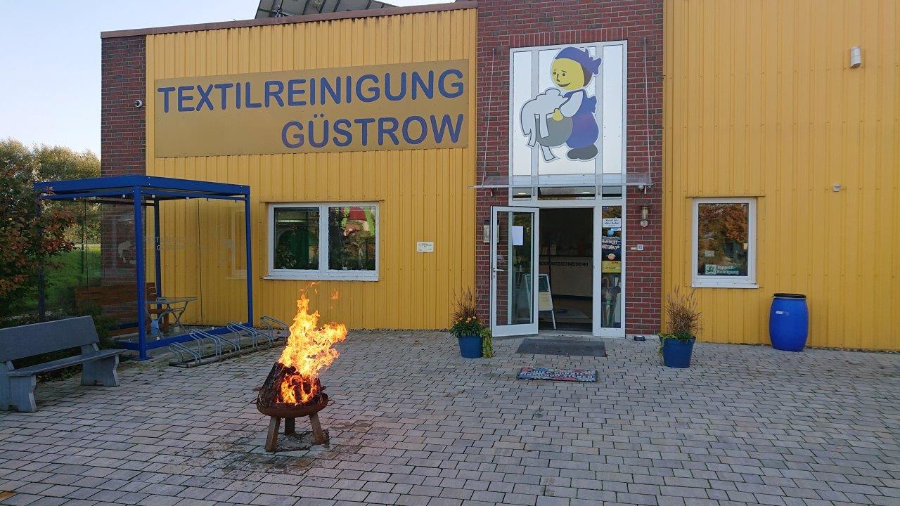Galerij '' Kunst in de oude haven '', &copy; Textilreinigung G&uuml;strow