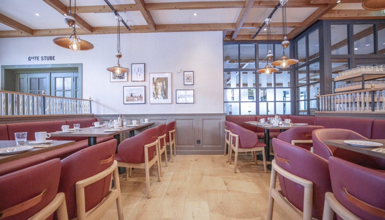 Restaurant "Landhus" in het BEECH Resort Fleesensee, © BEECH Resort Fleesensee Restaurant "Landhus" in het BEECH Resort Fleesensee, © BEECH Resort Fleesensee