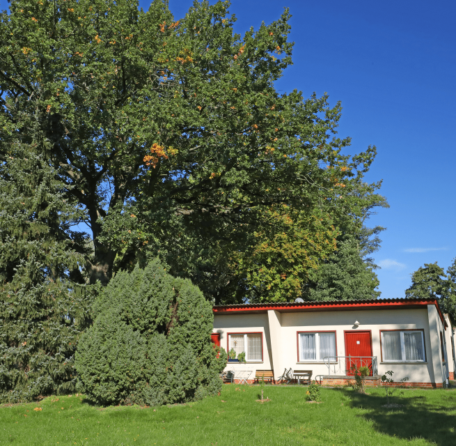 Ein herzliches Willkommen! Hier beantwortet man Ihnen alle Fragen zum Campingplatz und Umgebung. // &copy; MV-T/Gohlke