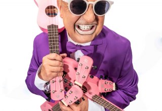 Busch kommt! // &copy; Marcel Krummrich