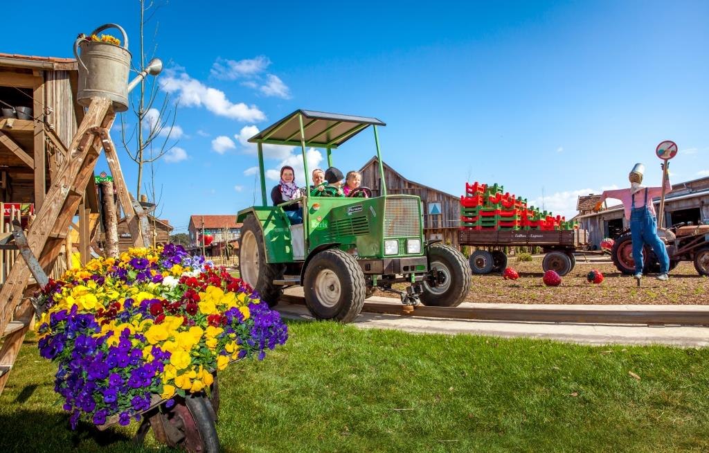 Tractorspoorweg, &copy; Karls Erlebnis-Dorf