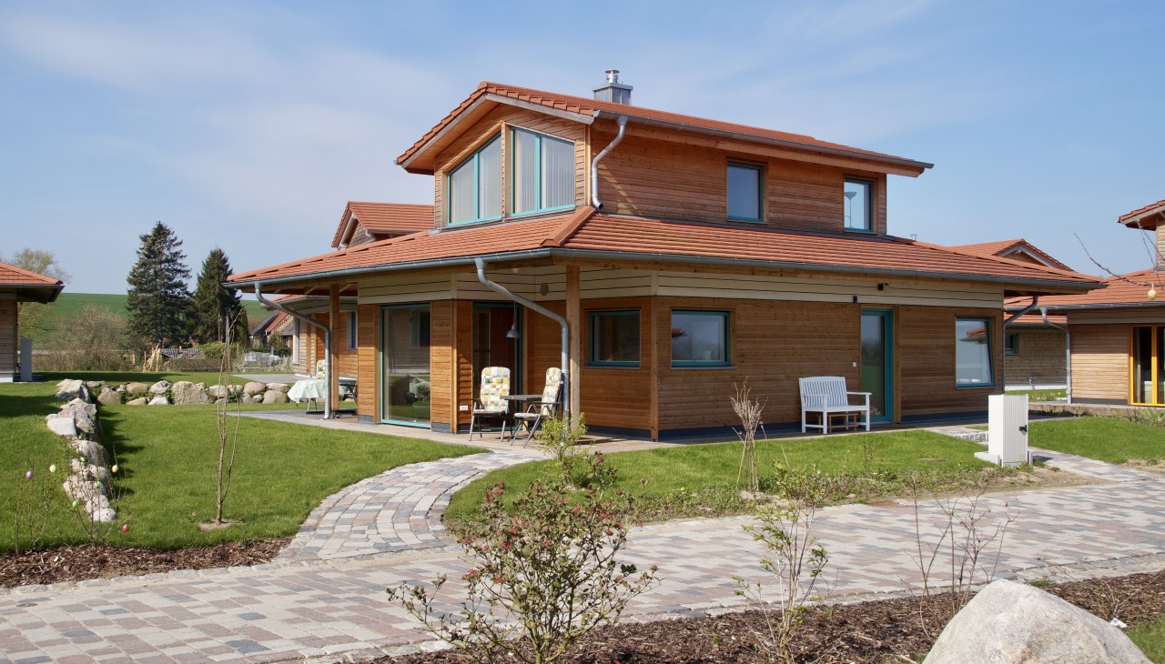 Dom wakacyjny nr 11 w ekologicznej wiosce wakacyjnej Parin, © Christiane Heinemann-Lindt