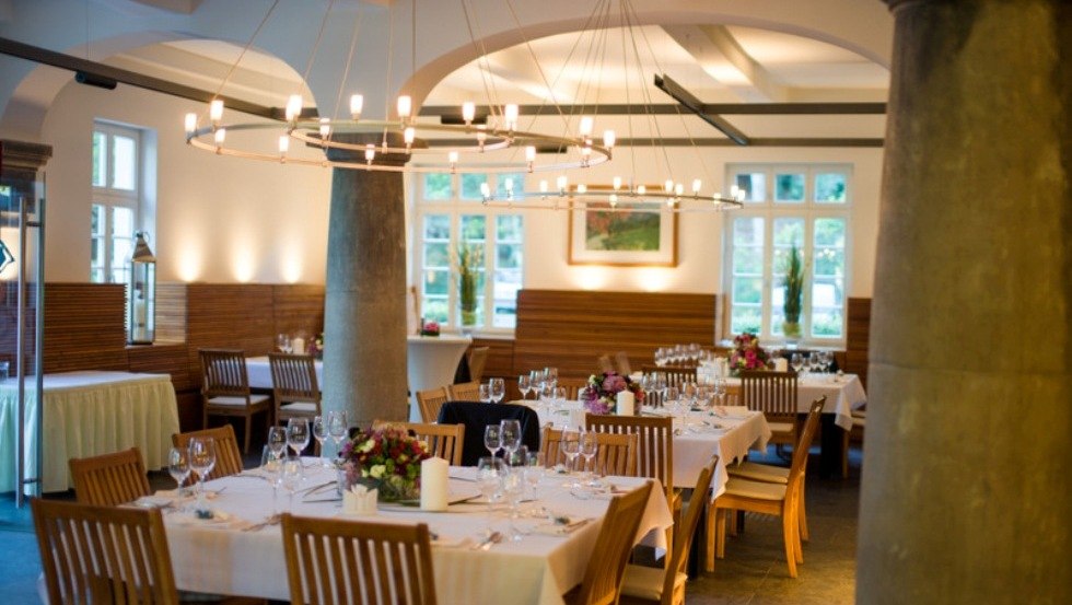Gezellige sfeer in ons à la carte restaurant "Marstall"., © Schloss Hasenwinkel