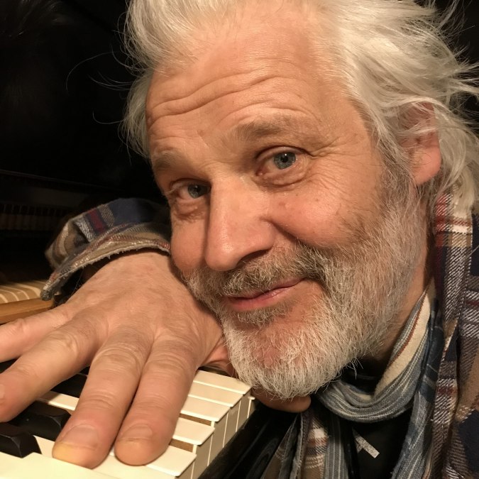 &copy; STUDIO7 PANKETAL