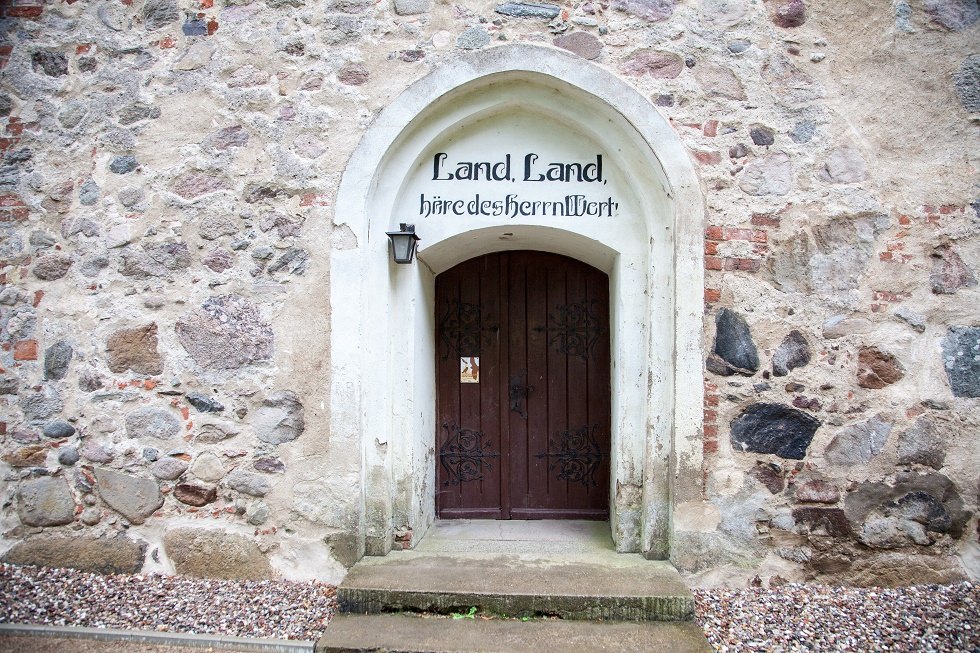 Entrance portal // &copy; Frank Burger