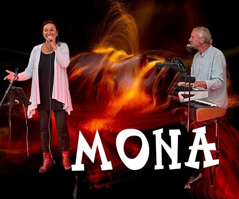 Mona and band, &copy; Mona und Band