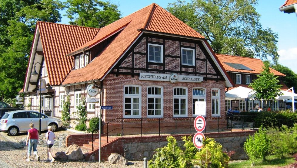 Fischhaus am Schaalsee ligt in een rustige, landelijke omgeving, © Fischhaus am Schaalsee