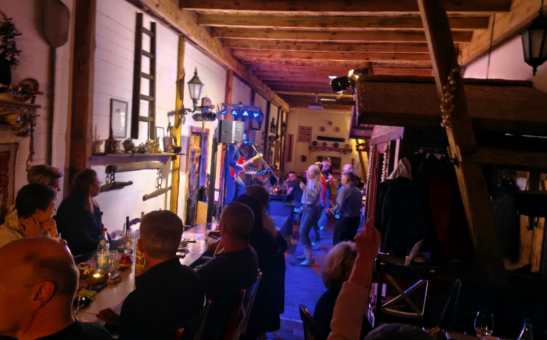 Zolt&aacute;n's farm, &copy; Zoltan Szekely