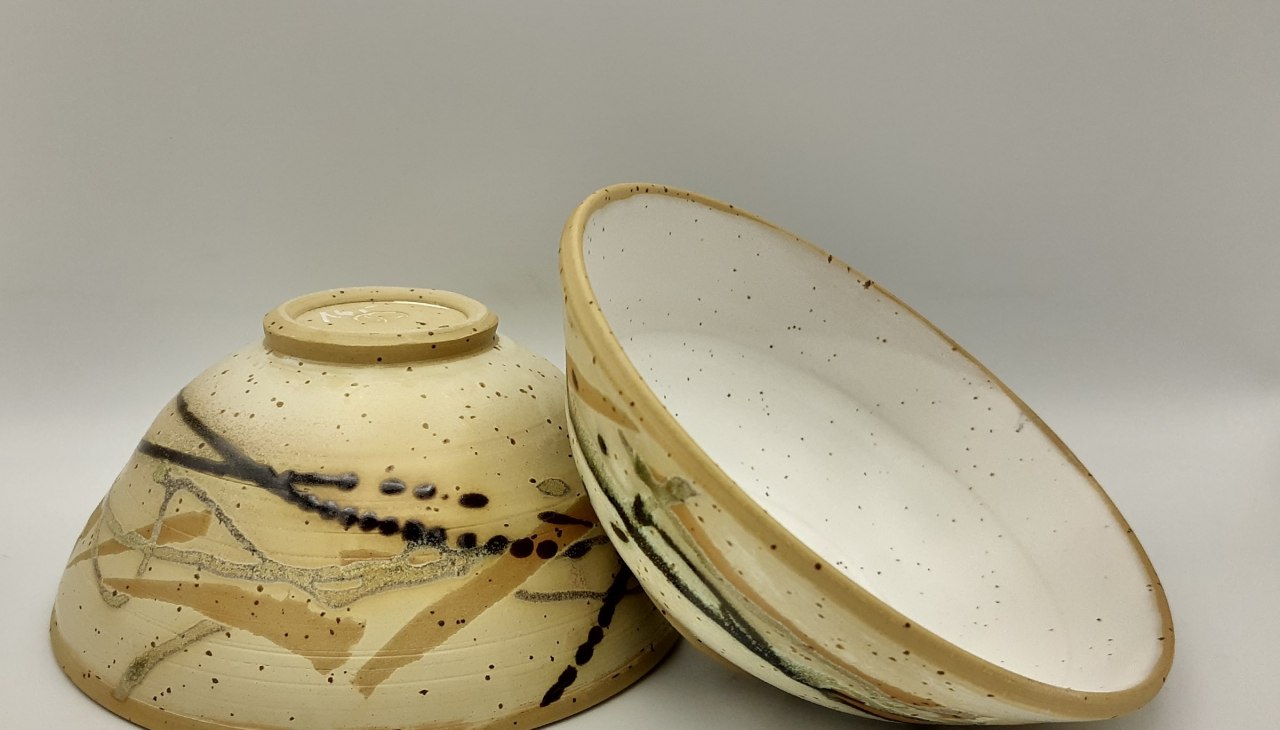 Stoneware bowls, &copy; Sabine Oettel