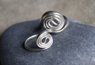 Spiralringe // &copy; J. Mac Gabhann