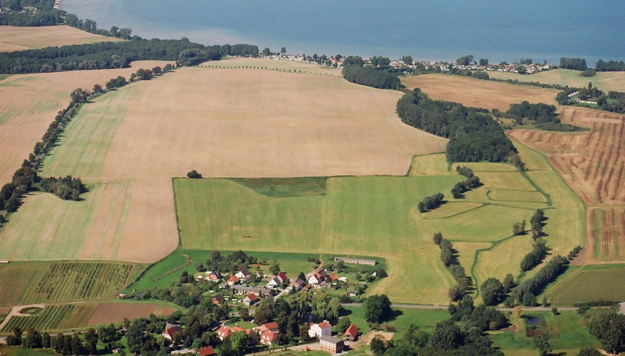 Het strand ligt op slechts een paar meter afstand, © Gutshaus Gramkow