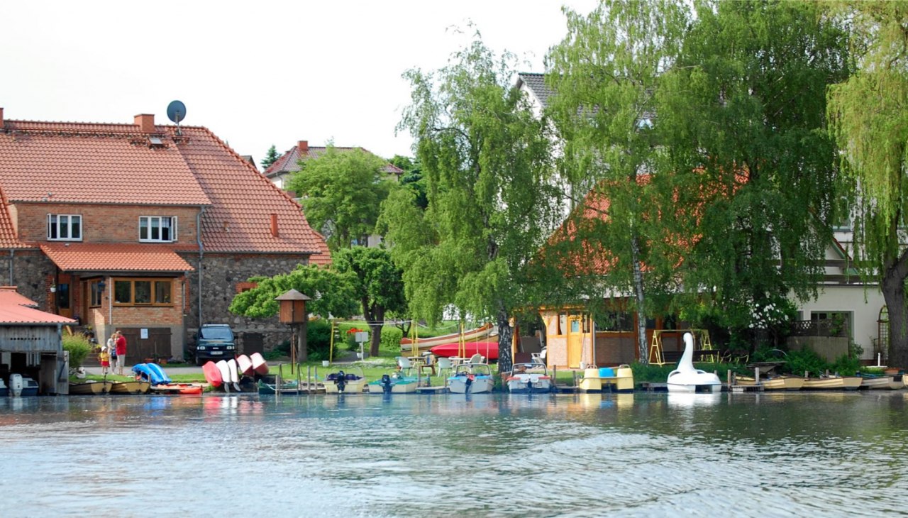 Widok na jezioro Stacja Boots Berg, © Frank Berg