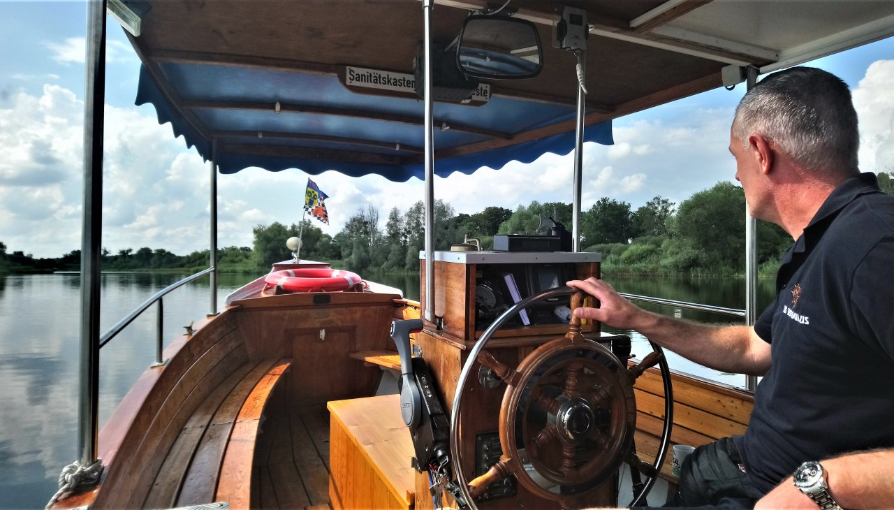 Boatman Meder on the road, © Jana Koch Boatman Meder on the road, © Jana Koch