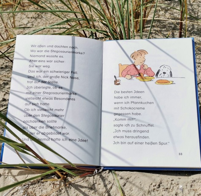 © Lesezeit am Strand 2.JPG © Lesezeit am Strand 2.JPG