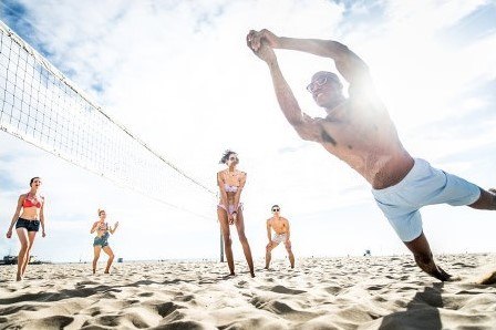 Beachvolleybal "champagne of seltzer", &copy; Beachvolleyball.jpg