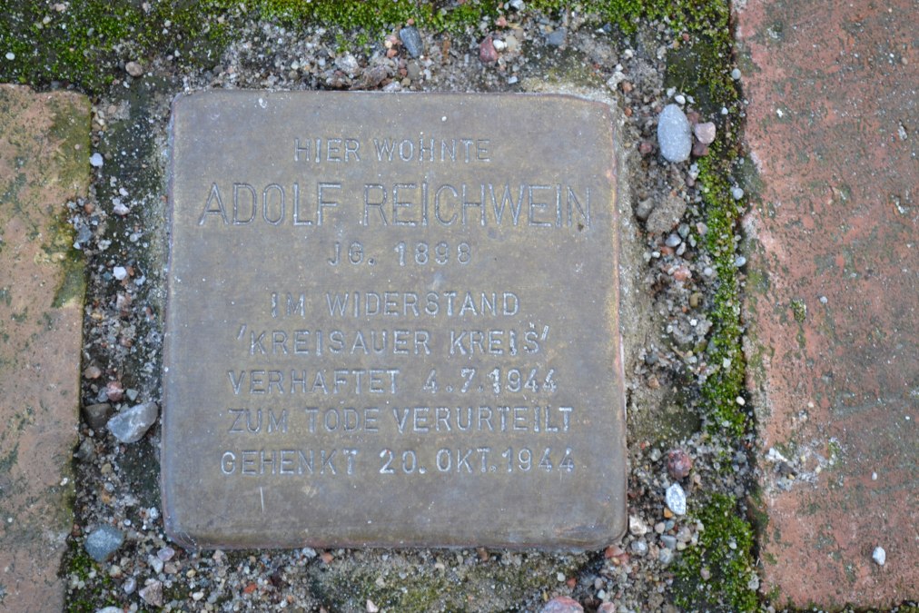 Adolf Reichwein's struikelblok, &copy; Hiddenseer Hafen- und Kurbetrieb