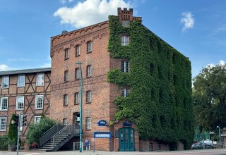 Das Gebäude der ehemaligen Vierrademühle. // © Offene Mühle Das Gebäude der ehemaligen Vierrademühle. // © Offene Mühle
