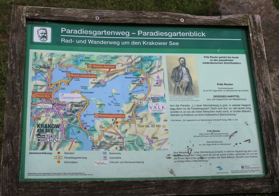 Informatiebord voor uitkijkplatform Reuters Paradiesgartenblick, © Touristinformation Krakow am See Informatiebord voor uitkijkplatform Reuters Paradiesgartenblick, © Touristinformation Krakow am See