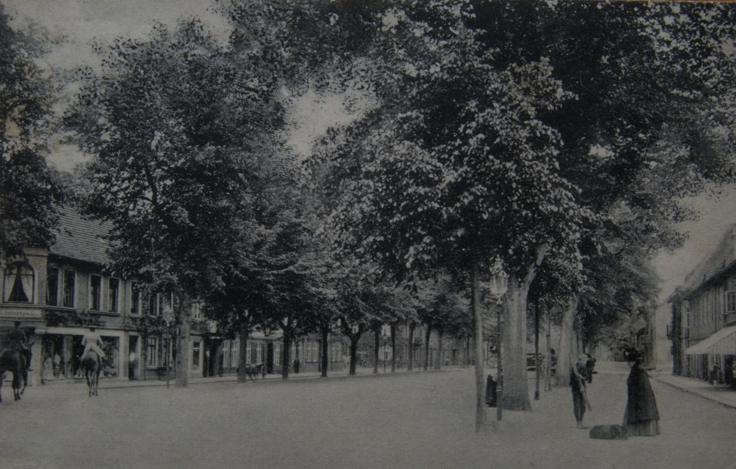 Ludwigslust Schlossstraße, © Bernd Wolschläger