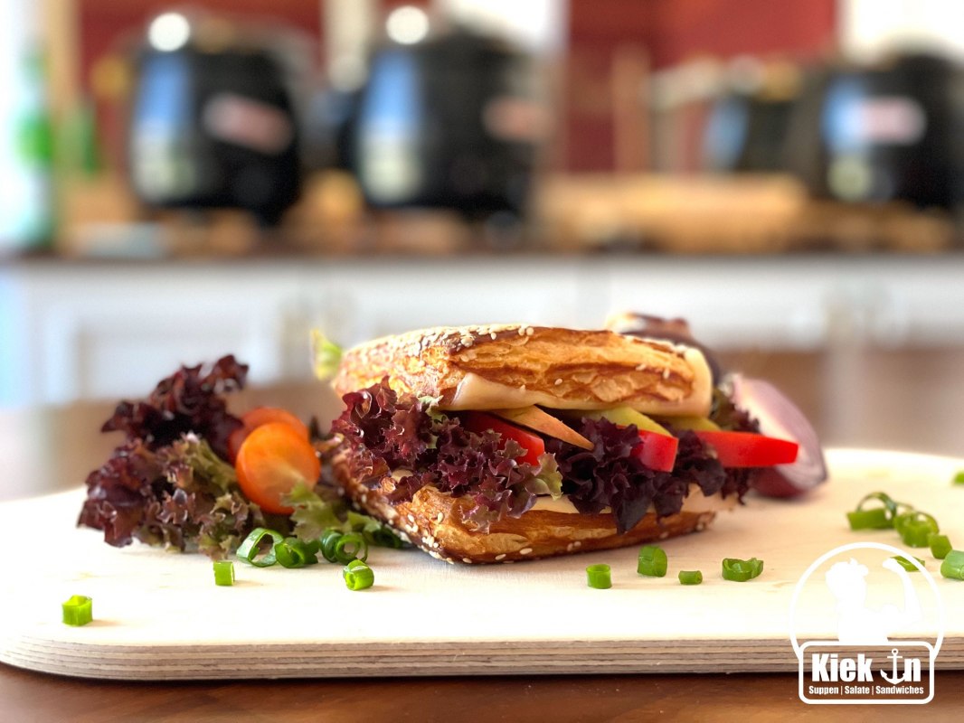 &copy; Kiek In Barth Bistro