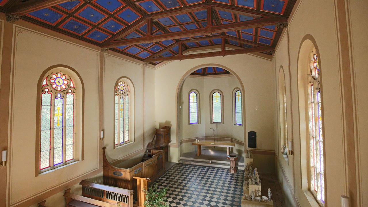 Bacon village church // © Michael Engelmann Bacon village church // © Michael Engelmann