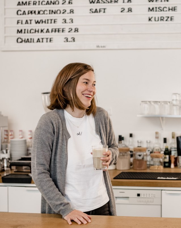 St&oacute;ł Co-Working Caf&eacute;, &copy; Co-Working Caf&eacute; tisch