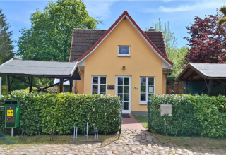 Eingangsbereich des Backhauses // © Victoria Berbalk Eingangsbereich des Backhauses // © Victoria Berbalk