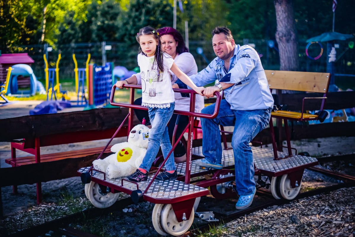Kinderland trolley Trassenheide // © Kinderland Trassenheide/ B. Eske Kinderland trolley Trassenheide // © Kinderland Trassenheide/ B. Eske