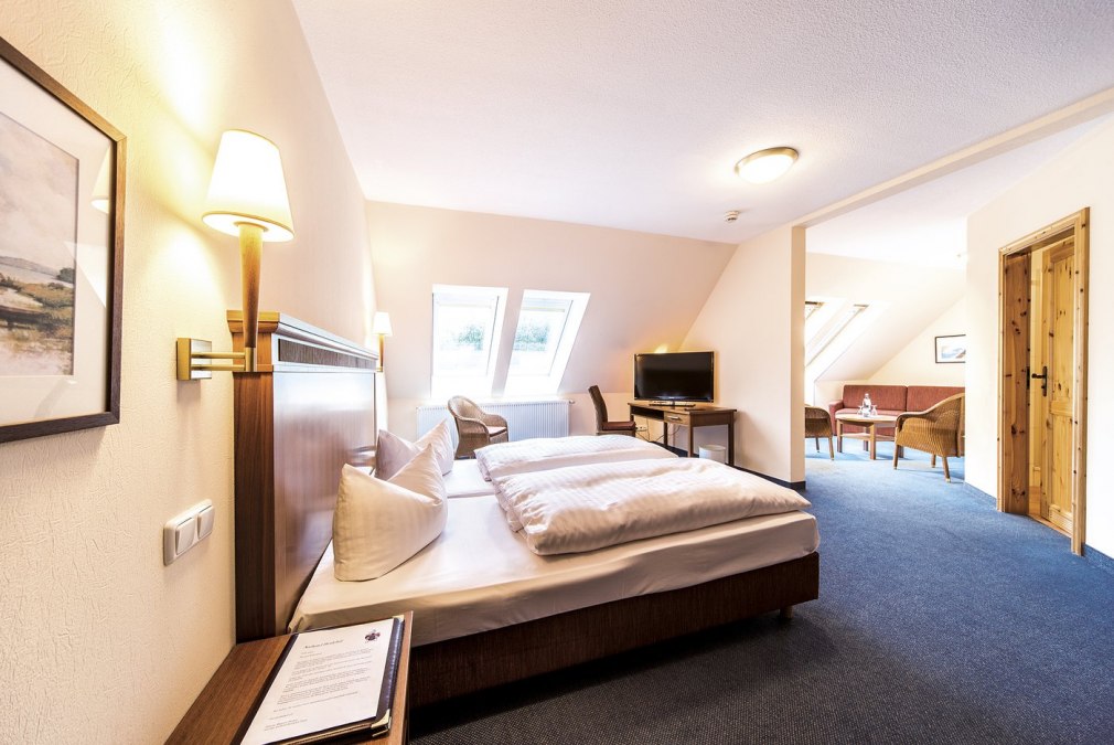 Pokój dwuosobowy "Large" w obiekcie Seehotel Heidehof, © Seehotel Heidehof