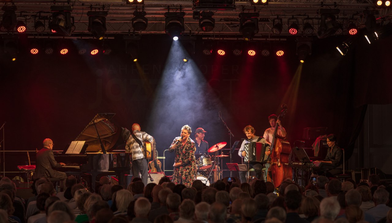 23rd Ahrenshooper Jazzfest 2024: Ahrenshooper Social Club, &copy; ostsee-kuestenbilder.de