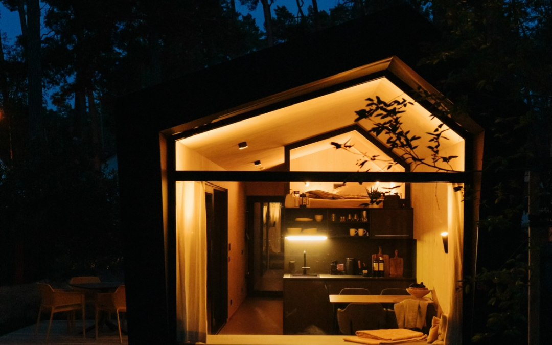 Cabine 28 bij nacht, © Cabin28