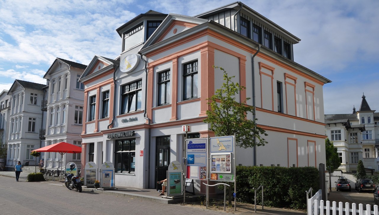 De kuuradministratie in de Dünenstraße, © TMV/Fischer De kuuradministratie in de Dünenstraße, © TMV/Fischer