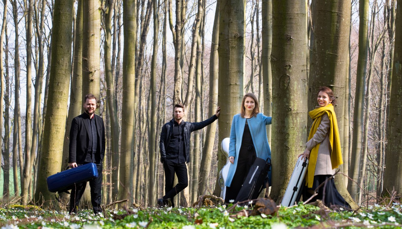 &copy; Oliver Borchert