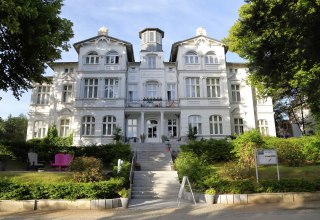 Hotelansicht Promenadenseite // © Asgard Hotels Hotelansicht Promenadenseite // © Asgard Hotels